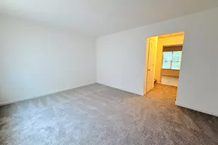 57 Red Ln, Raleigh, NC 27606 - Photo 4