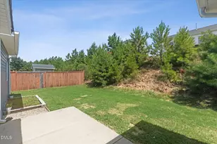 438 Lakemont Dr, Clayton, NC 27520 - Photo 42
