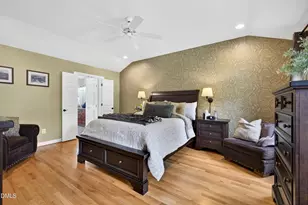 124 Merry Hill Dr, Cary, NC 27518 - Photo 38