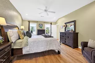 124 Merry Hill Dr, Cary, NC 27518 - Photo 40
