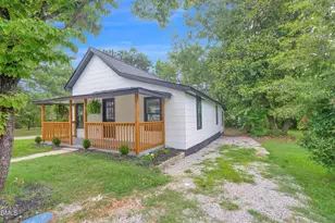 630 E Pine Ave, Wake Forest, NC 27587 - Photo 4