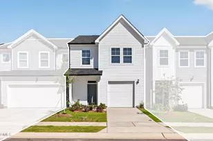 3314 Bailey Lk Dr, Fuquay-Varina, NC 27526 - Photo 2