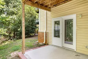 514 Glenolden Ct, Cary, NC 27513 - Photo 10