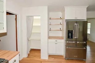 6121 Yates Mill Pond Rd, Raleigh, NC 27606 - Photo 8