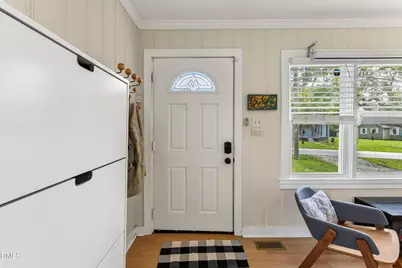 212 W Hill Avenue S, Hillsborough, NC 27278 - Photo 6