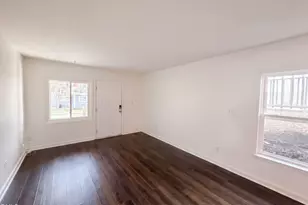 7040 Longstreet Dr, Raleigh, NC 27615 - Photo 4