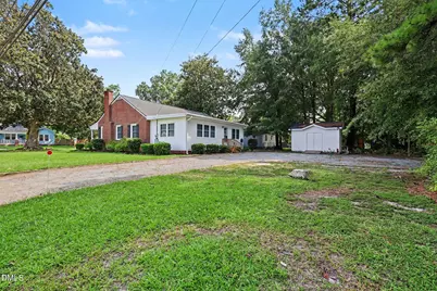 511 N Raiford Street, Selma, NC 27576 - Photo 32