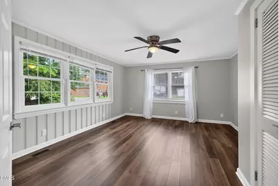 511 N Raiford Street, Selma, NC 27576 - Photo 14