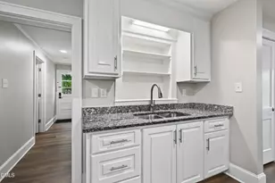 511 N Raiford St, Selma, NC 27576 - Photo 12