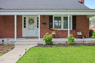 511 N Raiford Street, Selma, NC 27576 - Photo 2