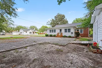 511 N Raiford Street, Selma, NC 27576 - Photo 36