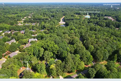 9712 Astor Court, Cary, NC 27518 - Photo 4