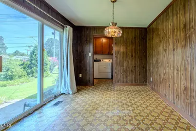 306 S Brevard Street, Selma, NC 27576 - Photo 14
