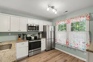 329 Glencoe Dr, Wake Forest, NC 27587 - Photo 10
