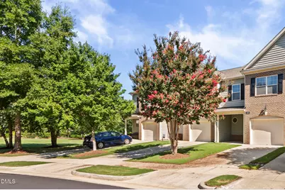 529 Panorama Park Place, Cary, NC 27519 - Photo 2