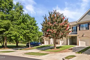 529 Panorama Park Pl, Cary, NC 27519 - Photo 2