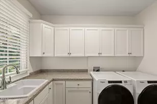 1207 Duplin Rd, Raleigh, NC 27607 - Photo 22