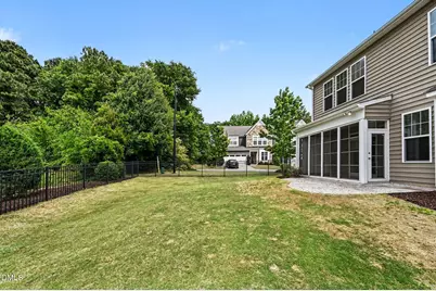 1015 Meadow Pond Drive, Durham, NC 27703 - Photo 28