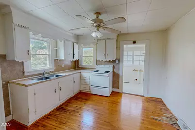 151 Wrenon Avenue, Roxboro, NC 27573 - Photo 4