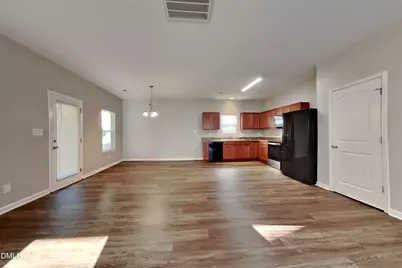 917 Leatherstone Lane, Fuquay-Varina, NC 27526 - Photo 2