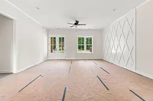 302 Pine St, Smithfield, NC 27577 - Photo 6
