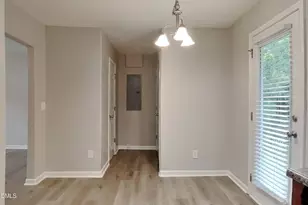 427 Randolph Dr, Clayton, NC 27520 - Photo 4