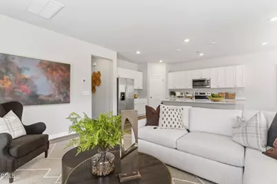 410 Barrington Key, Zebulon, NC 27597 - Photo 2