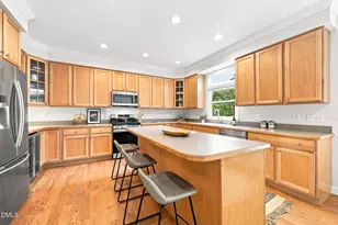 100 Harvest Ct, Carrboro, NC 27510 - Photo 12