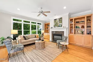 100 Harvest Ct, Carrboro, NC 27510 - Photo 6