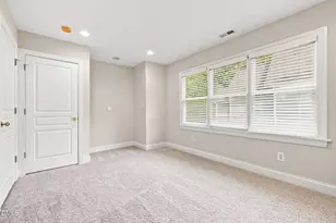 100 Harvest Ct, Carrboro, NC 27510 - Photo 26