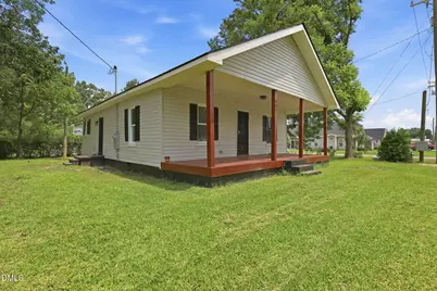 302 W 1st Street, Princeton, NC 27569 - Photo 2