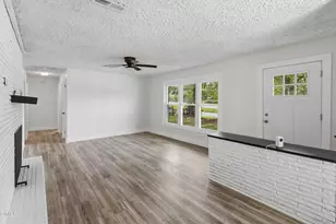 605 Sunnyside Ln W, Wilson, NC 27893 - Photo 10