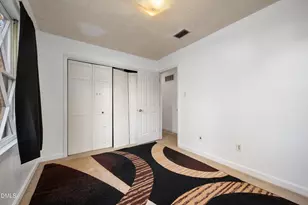 701 N Carr St, Mebane, NC 27302 - Photo 22