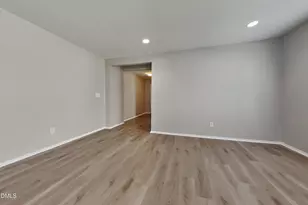 514 Kerriann Ln, Clayton, NC 27520 - Photo 2