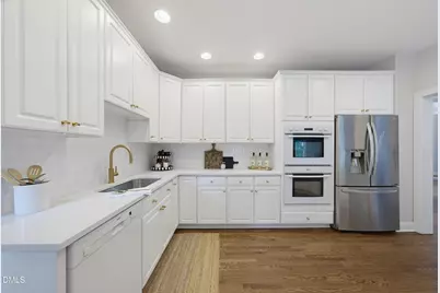 106 Debrock Court, Cary, NC 27519 - Photo 18