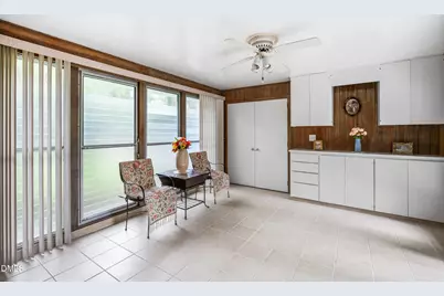 425 Brookside Drive, Chapel Hill, NC 27516 - Photo 20