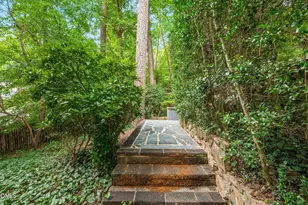 425 Brookside Dr, Chapel Hill, NC 27516 - Photo 8