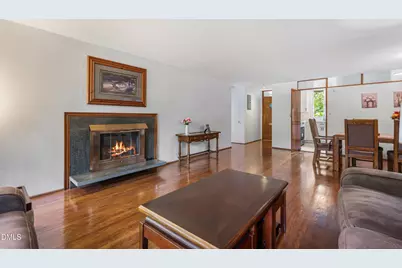 425 Brookside Drive, Chapel Hill, NC 27516 - Photo 10