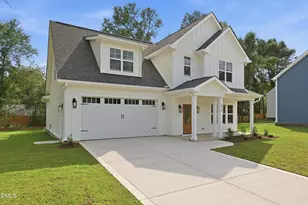 228 Telluride Ct, Aberdeen, NC 28315 - Photo 2