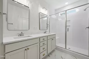 228 Telluride Ct, Aberdeen, NC 28315 - Photo 4