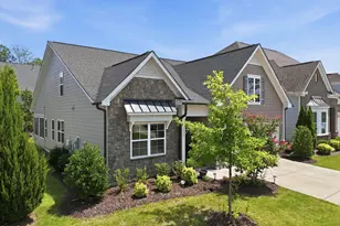 2836 Thompson Bluff Dr, Cary, NC 27519 - Photo 2