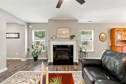 101 Autumn Crest Lane, Fuquay-Varina, NC 27526 - Photo 8