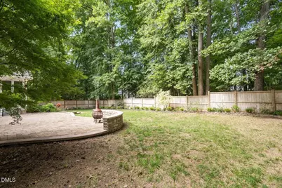 305 Wyndham Drive, Chapel Hill, NC 27516 - Photo 10