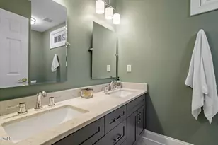 305 Wyndham Dr, Chapel Hill, NC 27516 - Photo 44