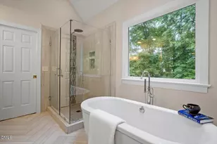 305 Wyndham Dr, Chapel Hill, NC 27516 - Photo 38