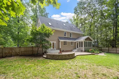305 Wyndham Drive, Chapel Hill, NC 27516 - Photo 8