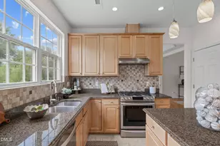 206 Redwood Park Dr, Morrisville, NC 27560 - Photo 18