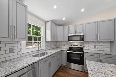 7101 Shellburne Drive, Raleigh, NC 27612 - Photo 14