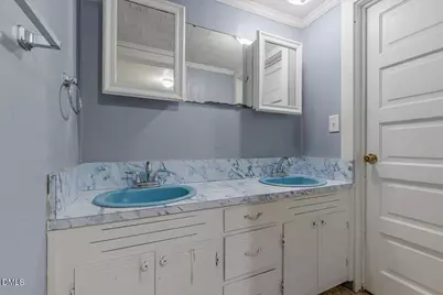 700 N Webb Street, Selma, NC 27576 - Photo 14