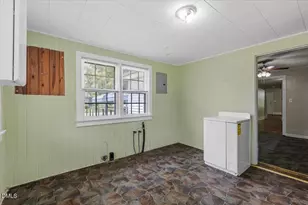 700 N Webb St, Selma, NC 27576 - Photo 26